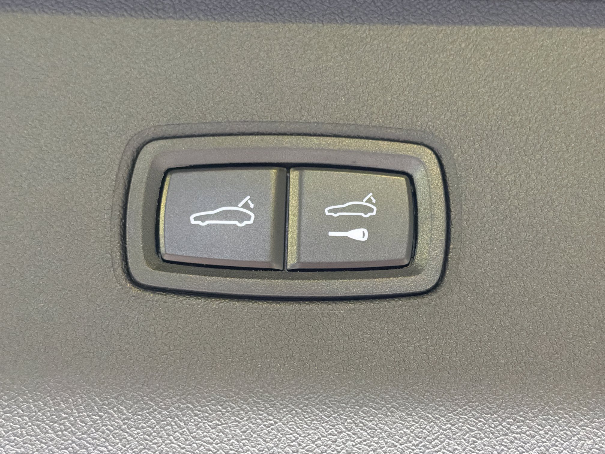 Certified 2026 Porsche Cayenne AWD/4WD image 14