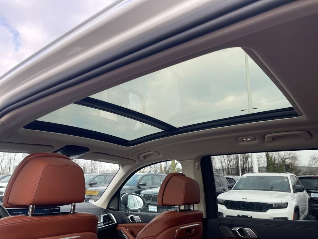 Used 2026 BMW X7 xDrive40i image 19