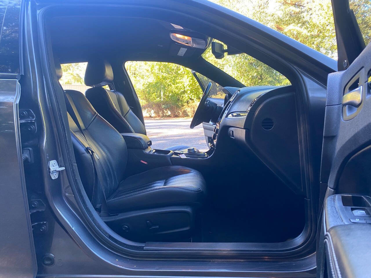 Used 2019 Chrysler 300 S image 53