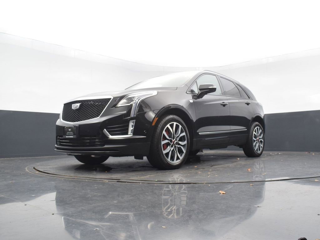 Certified 2024 Cadillac XT5 Sportv w/ LPO, Red Accent Package image 48