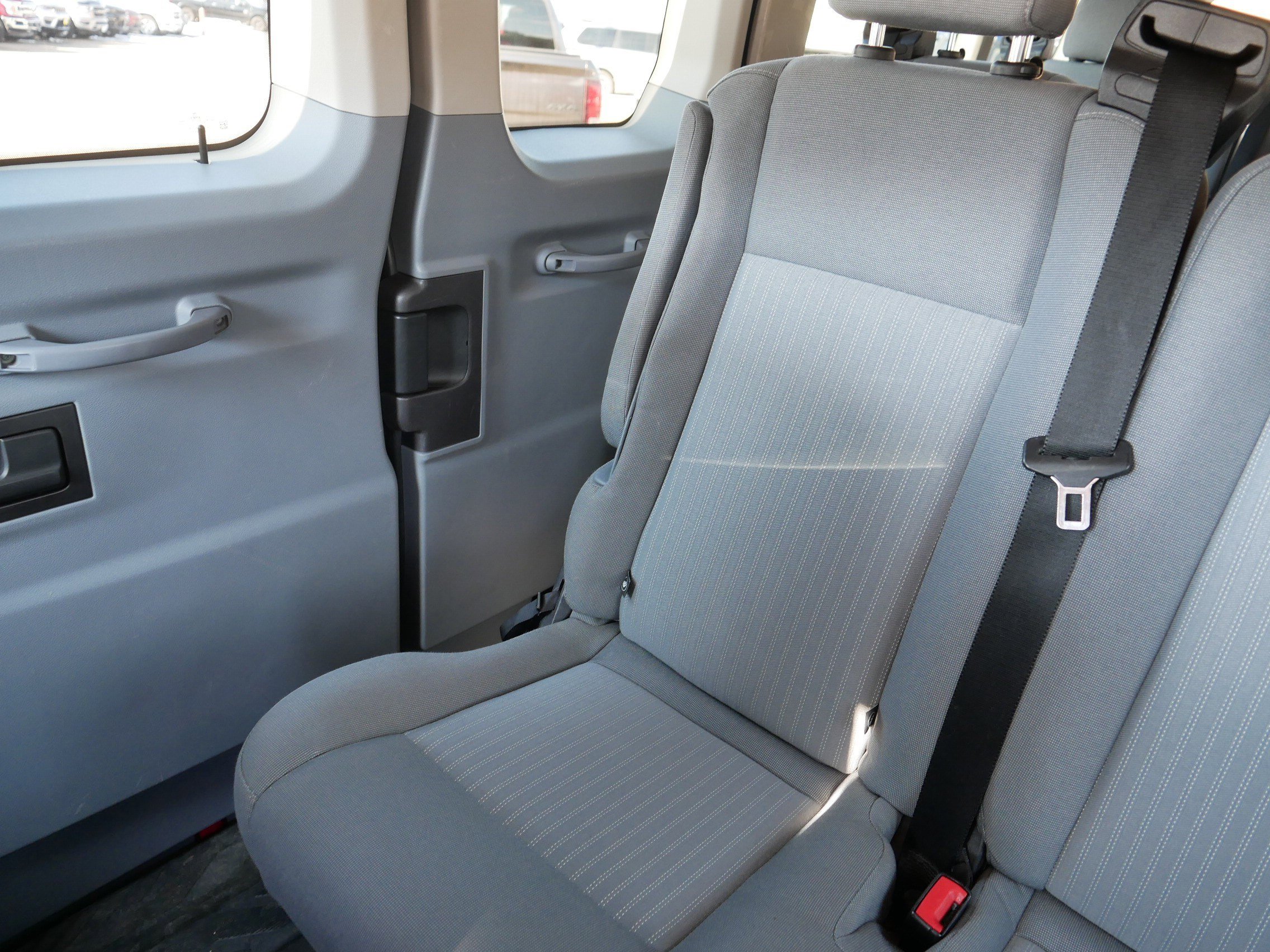 Used 2015 Ford Transit 350 XLT image 12