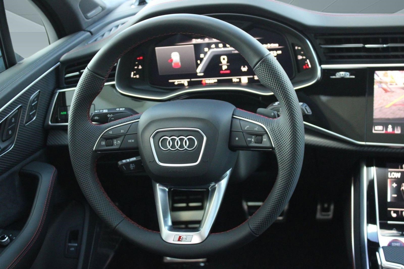 Used 2026 Audi SQ7 Prestige image 16
