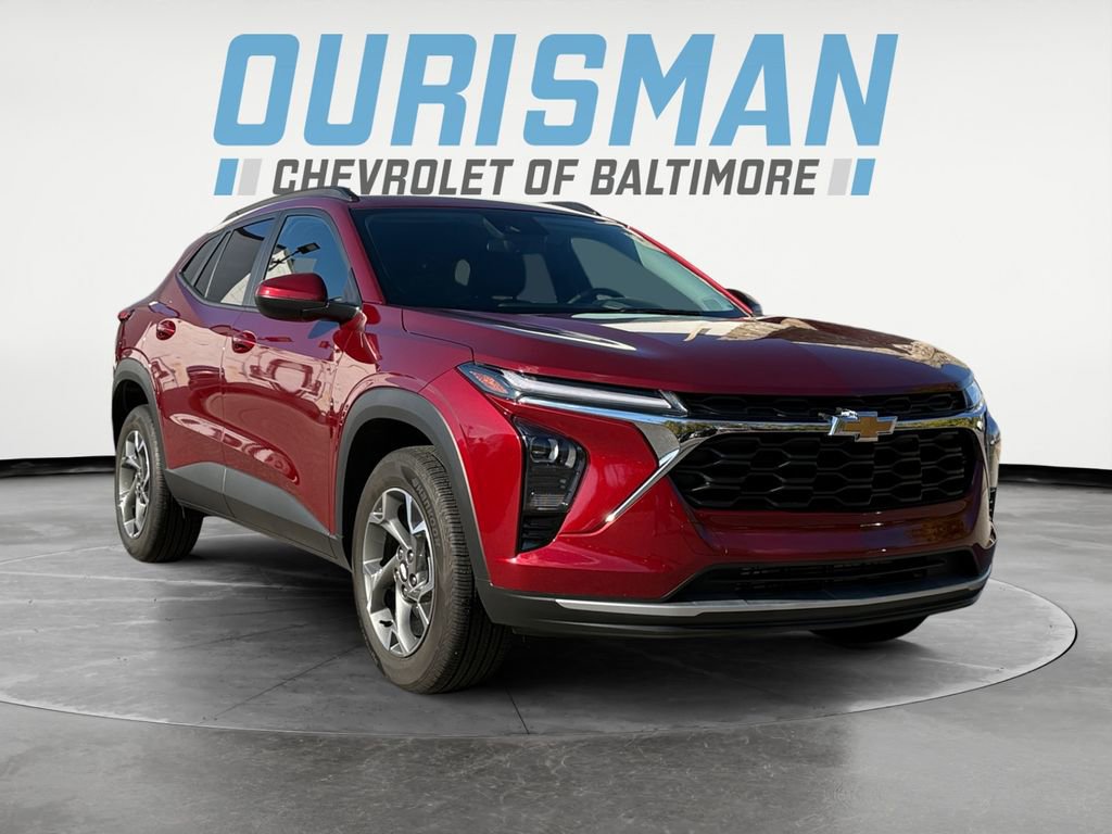 Used 2024 Chevrolet Trax LT w/ Driver Confidence Package