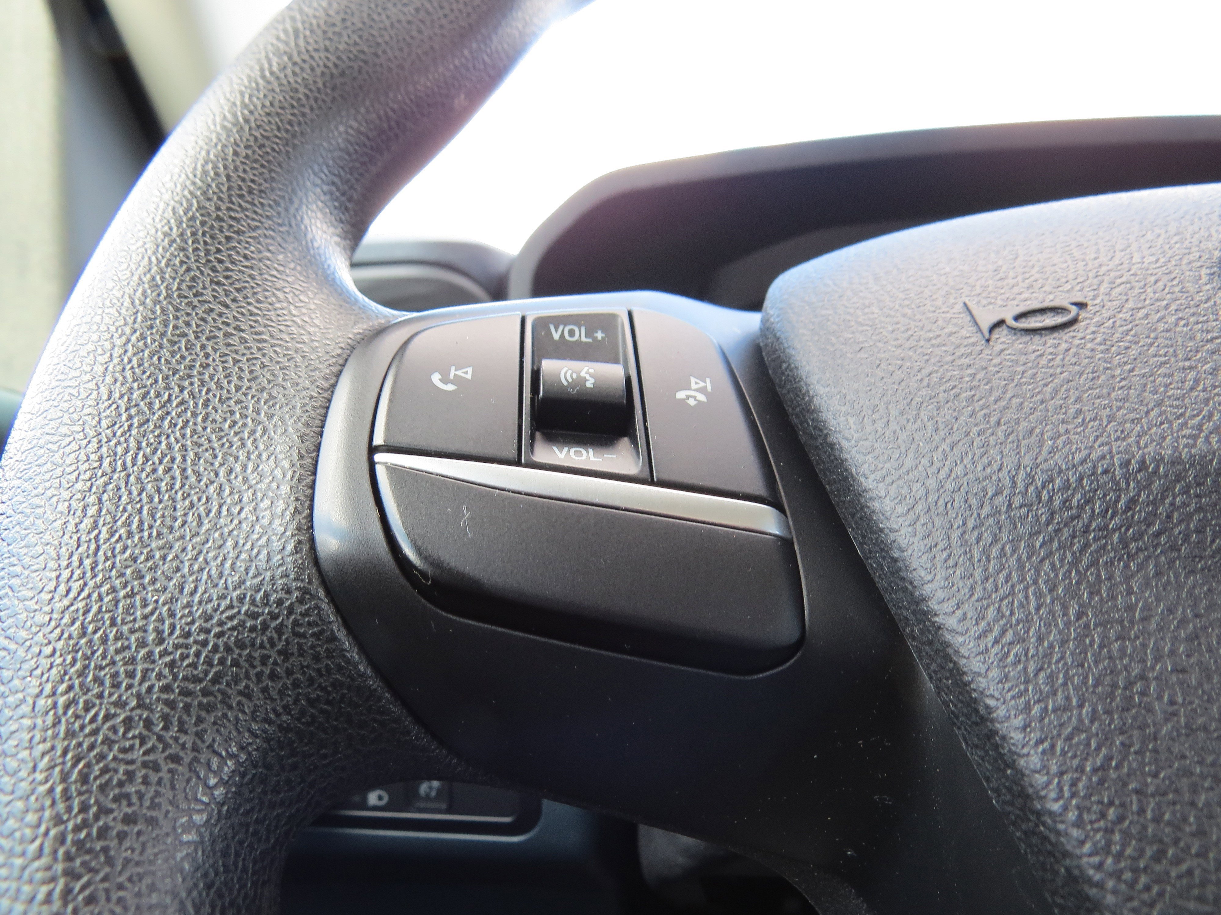 Used 2022 Ford Maverick XL image 18