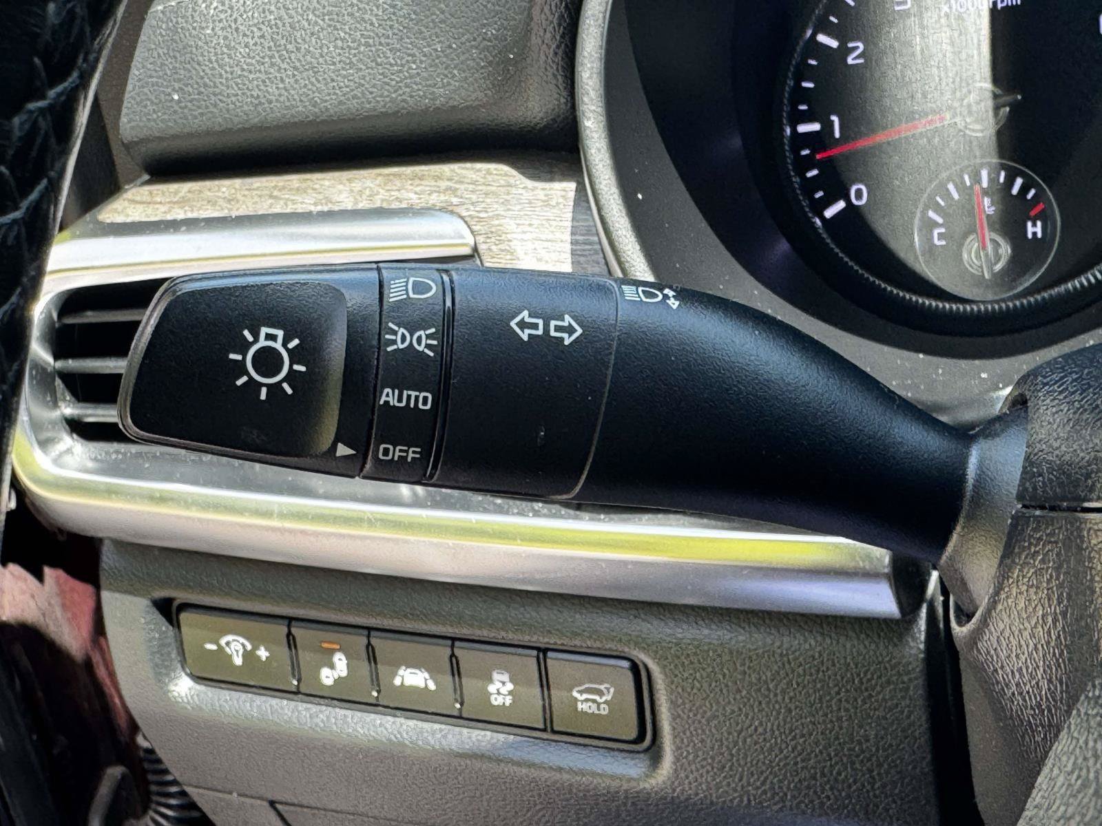 Used 2020 Kia Telluride EX w/ EX Premium Package AWD/4WD image 23