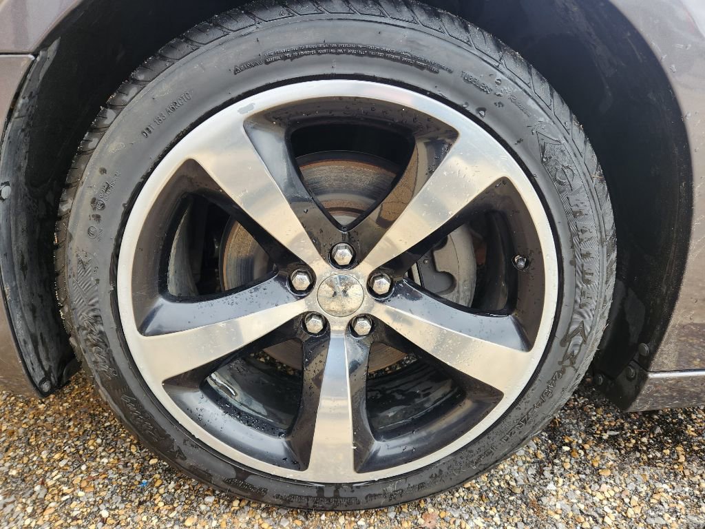 Used 2014 Dodge Charger R/T image 4