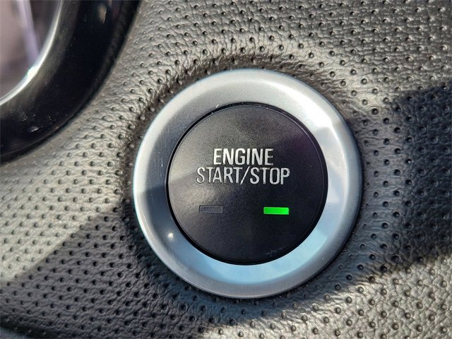 Used 2017 Cadillac XT5 Luxury w/ Driver Awareness Package image 13