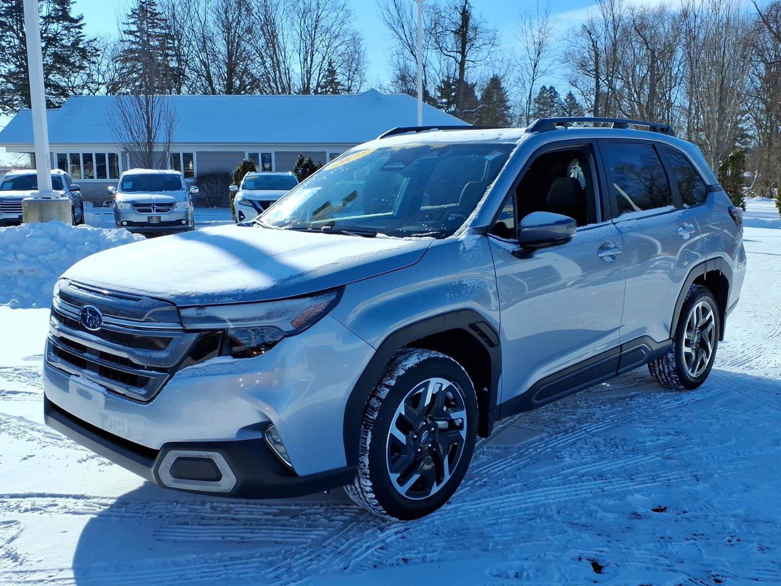 Used 2025 Subaru Forester Limited w/ Popular Package #2 image 3