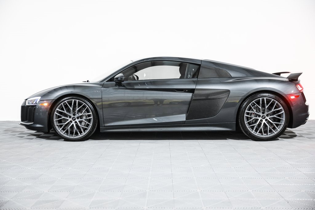 Used 2017 Audi R8 V10 plus image 12