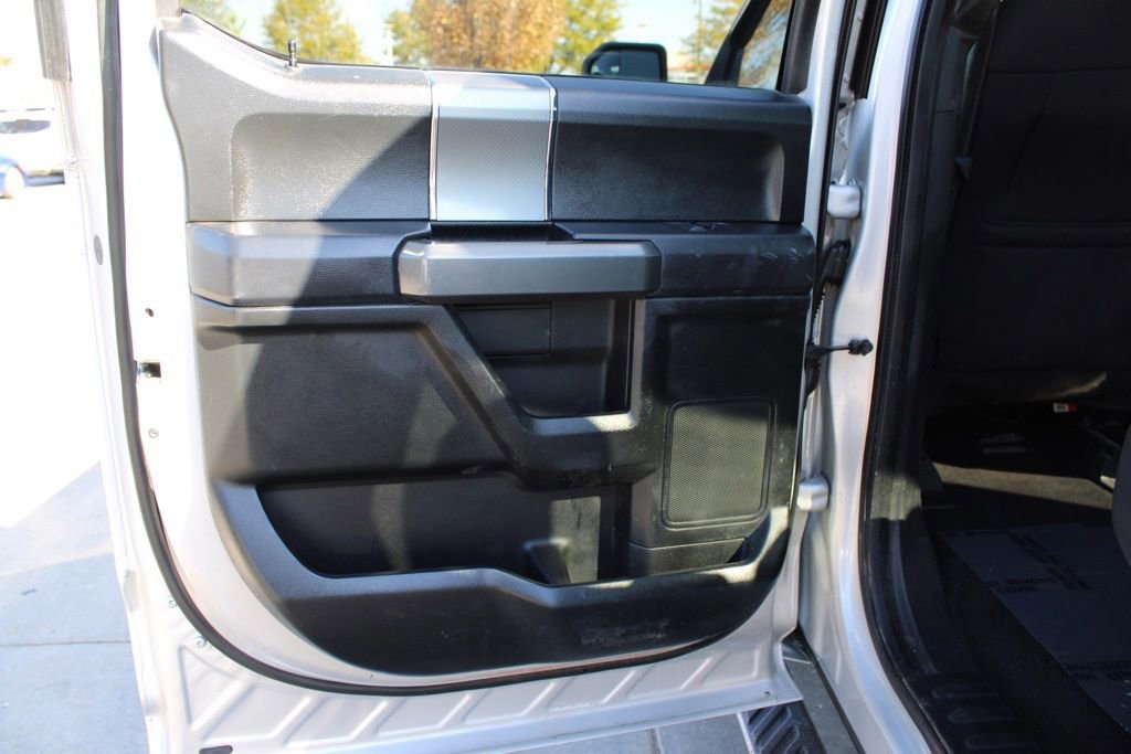 Used 2016 Ford F150 XLT w/ Equipment Group 301A Mid image 22