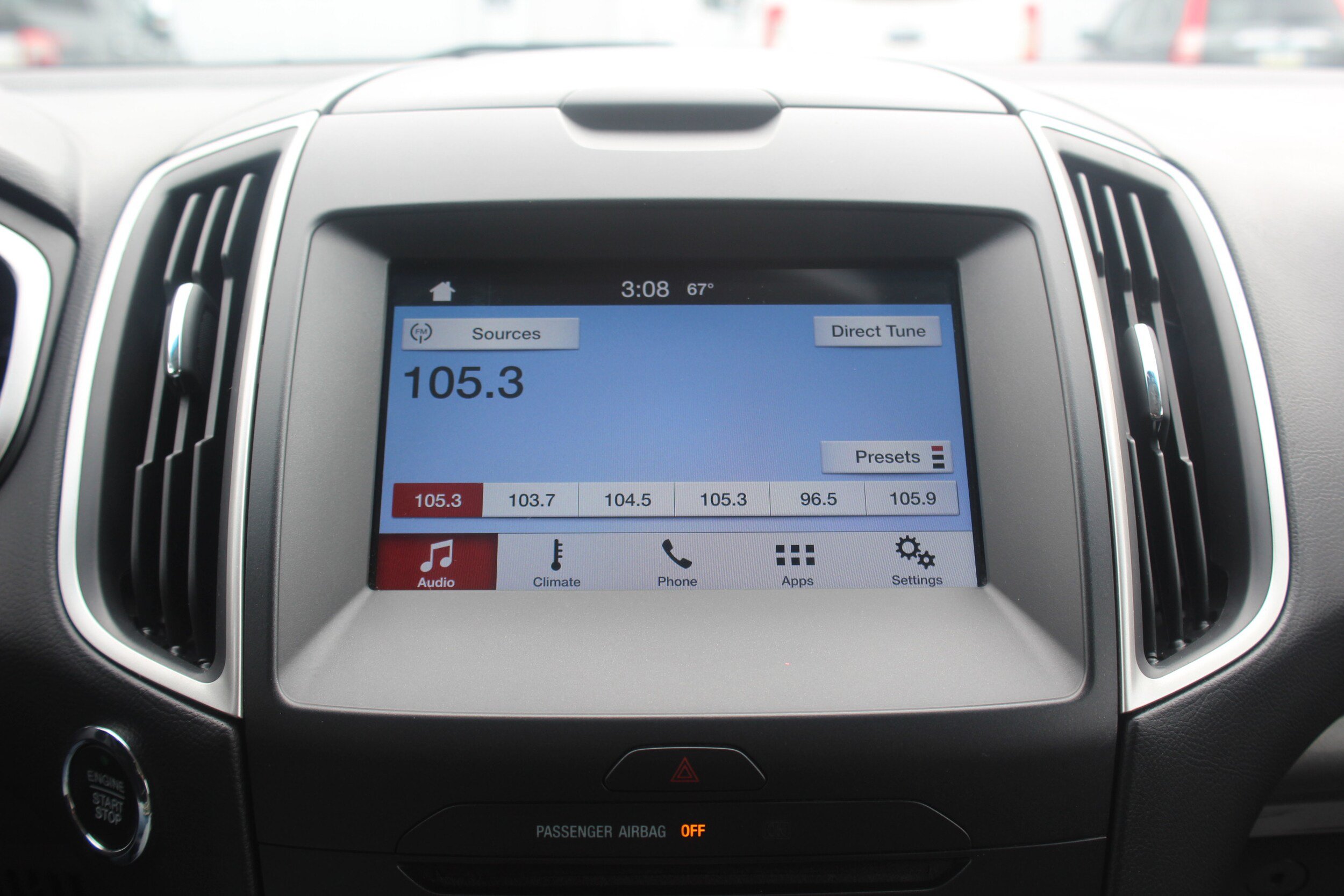 Used 2016 Ford Edge SEL w/ Equipment Group 201A AWD/4WD image 10