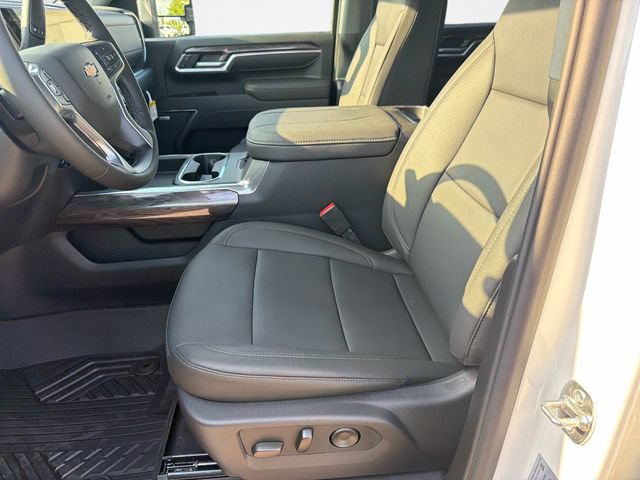 New 2026 Chevrolet Silverado 2500 LTZ w/ LTZ Plus Package AWD/4WD image 21