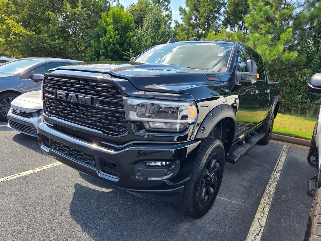 Used 2024 RAM 2500 Big Horn w/ Night Edition AWD/4WD image 3