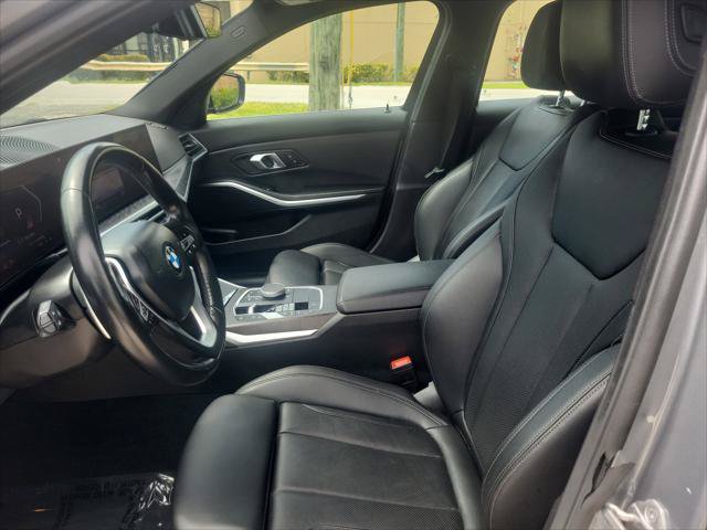 Used 2024 BMW 330i Sedan RWD image 17