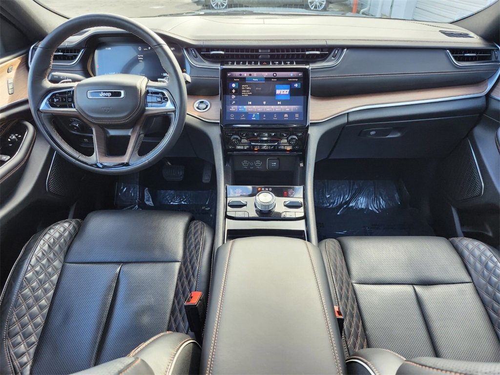 Used 2022 Jeep Grand Cherokee Summit image 9