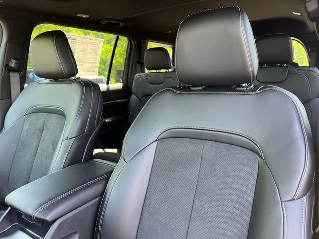 New 2026 Jeep Grand Cherokee L 4WD image 12