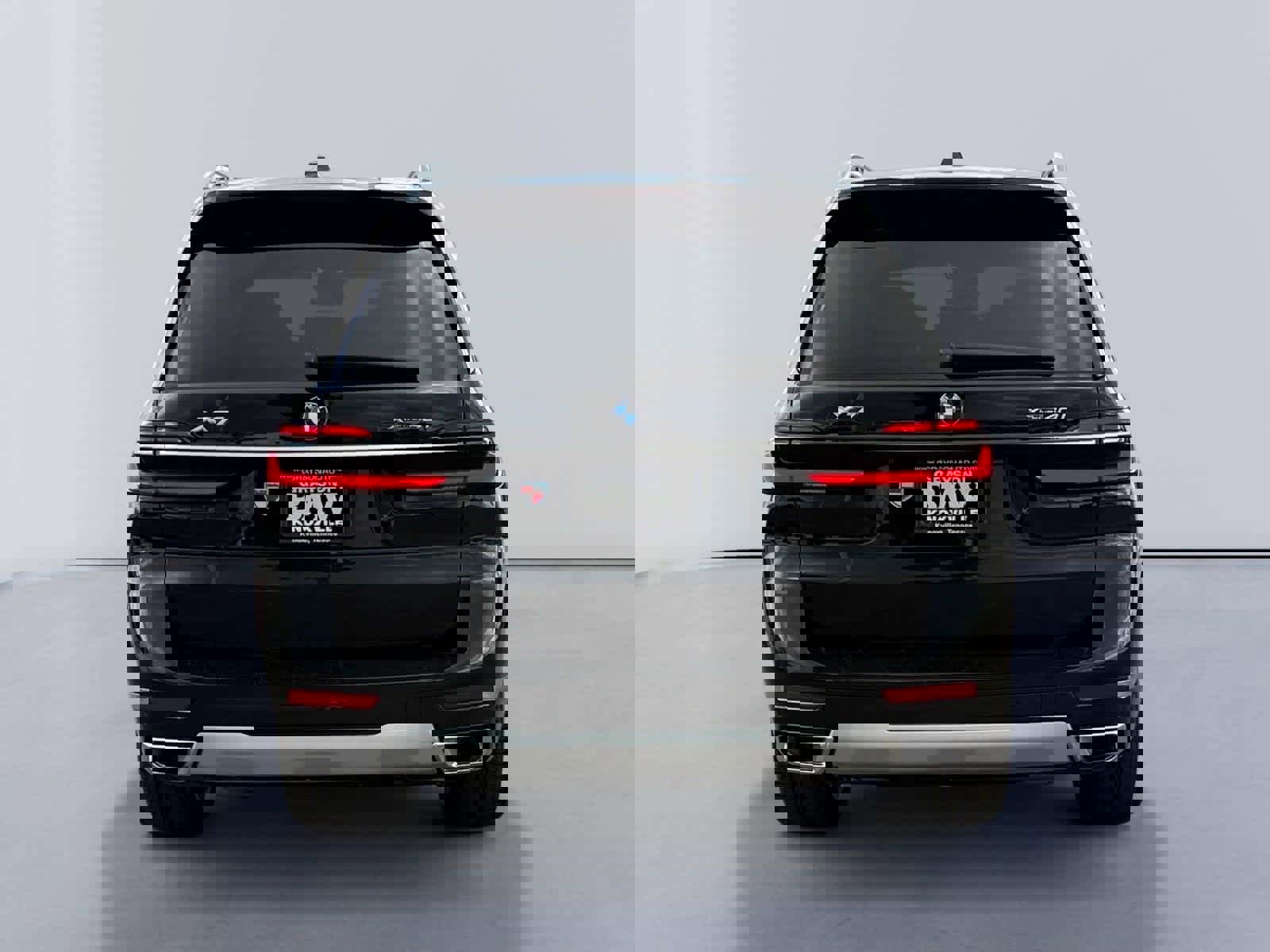 New 2026 BMW X7 xDrive40i w/ Executive Package image 4