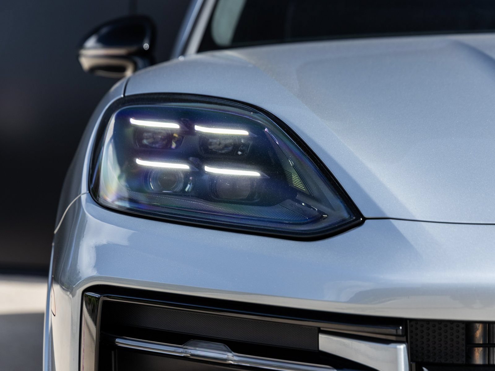 Certified 2025 Porsche Cayenne S AWD/4WD image 20