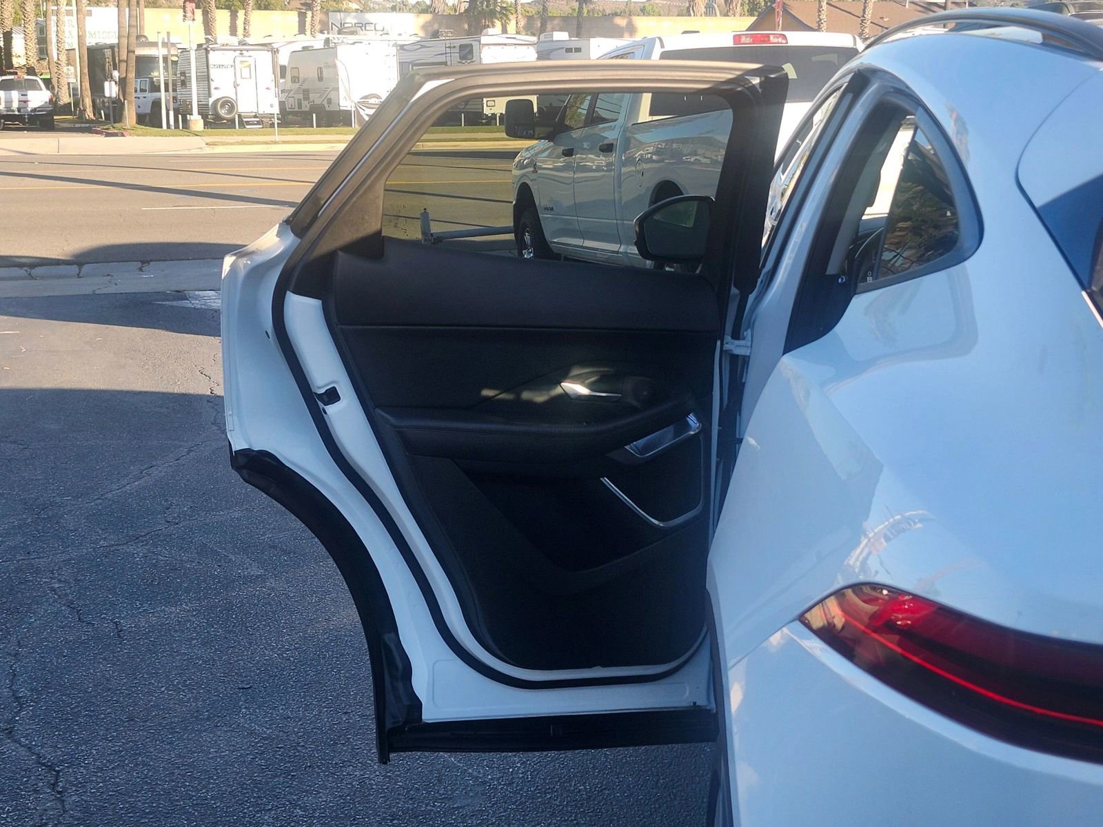 Used 2020 Jaguar E-PACE SE AWD/4WD image 22