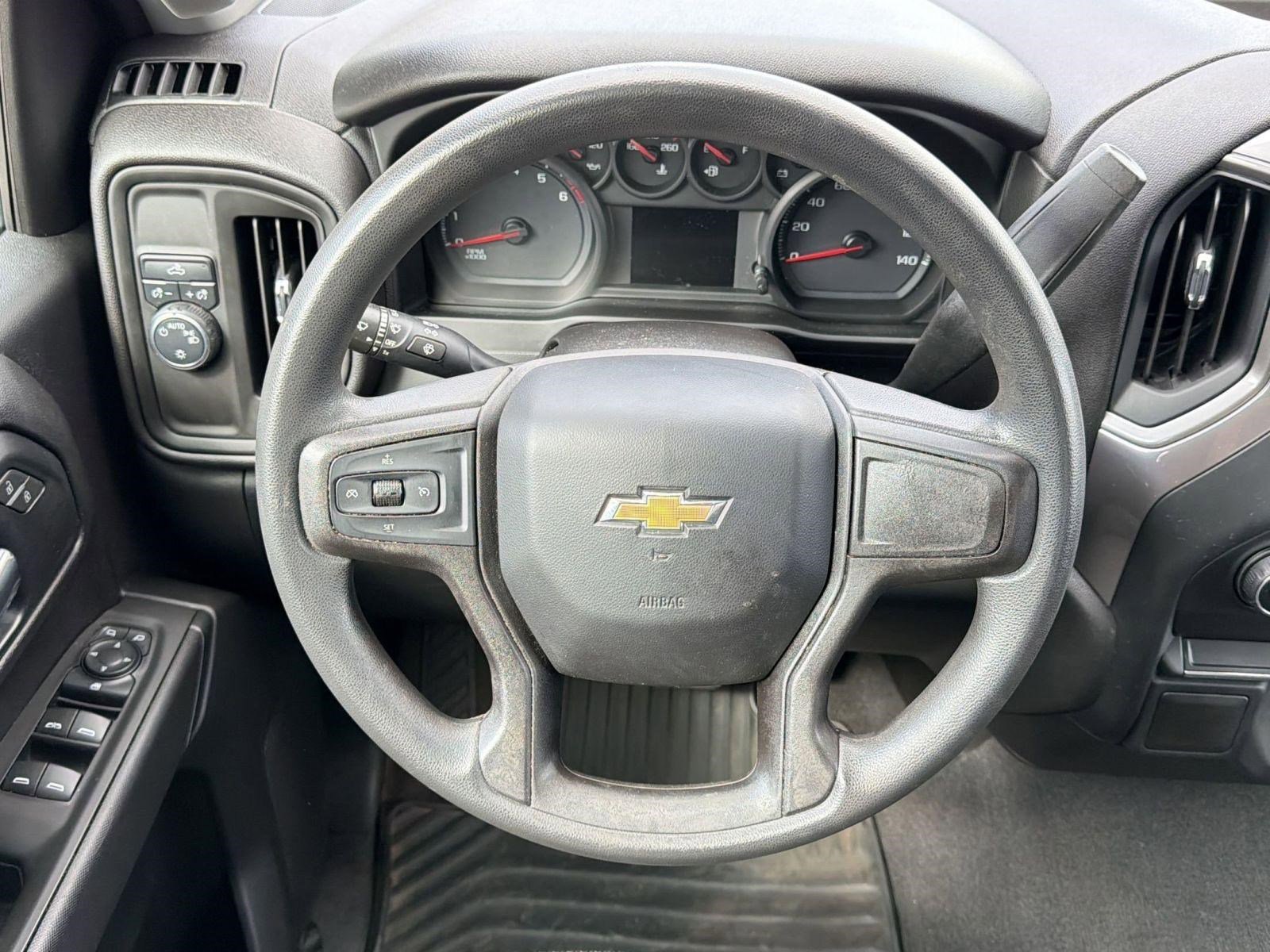 Used 2020 Chevrolet Silverado 1500 Custom w/ Custom Value Package image 14