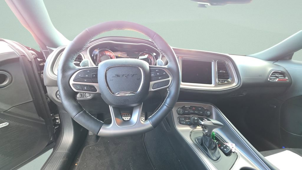 Used 2023 Dodge Challenger SRT Hellcat w/ Driver Convenience Group image 15