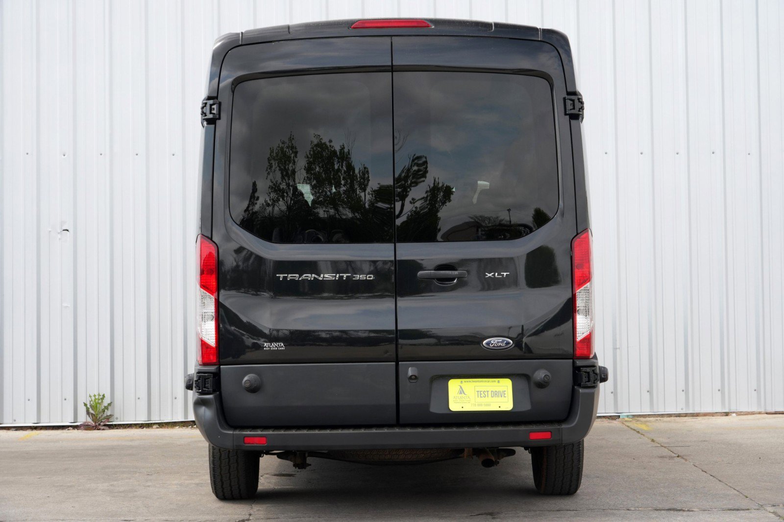 Used 2015 Ford Transit 350 XLT image 10