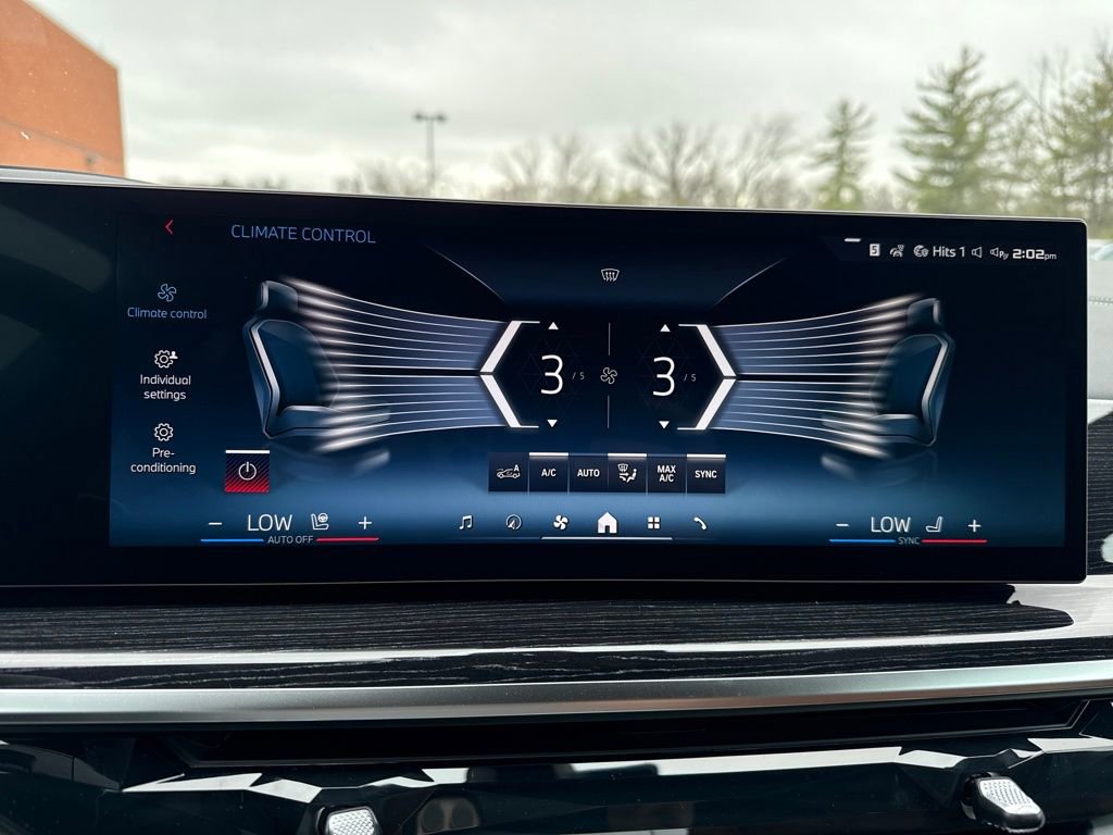 New 2026 BMW X5 M60i image 18