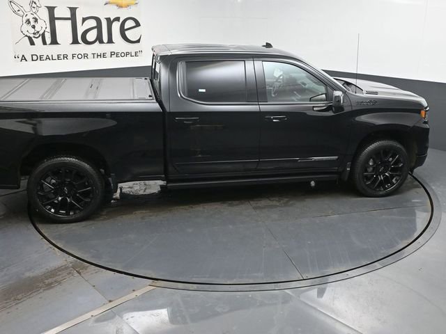 New 2026 Chevrolet Silverado 1500 High Country w/ Midnight Edition image 17