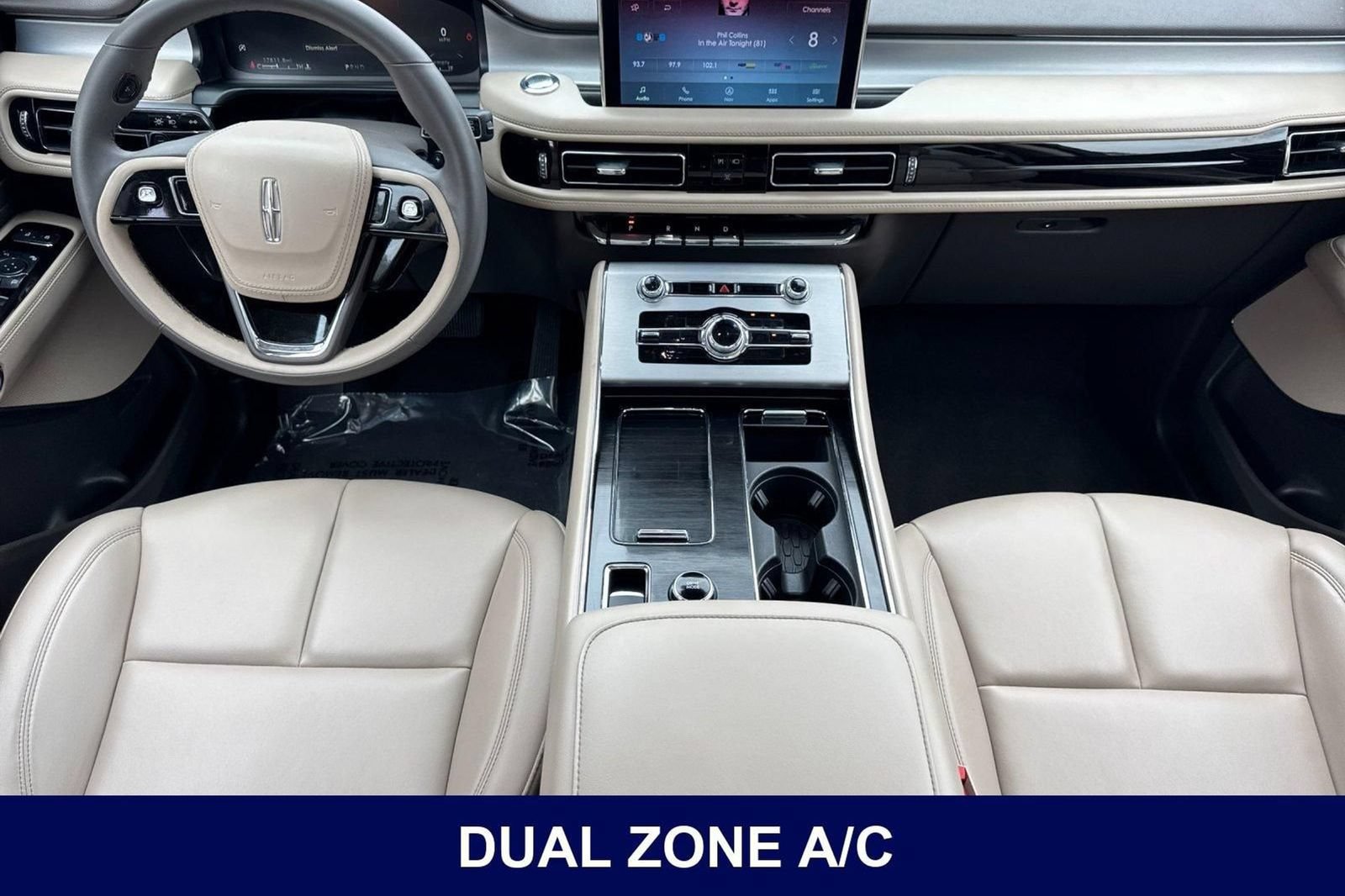 Used 2023 Lincoln Aviator 2WD w/ Premium Package image 17