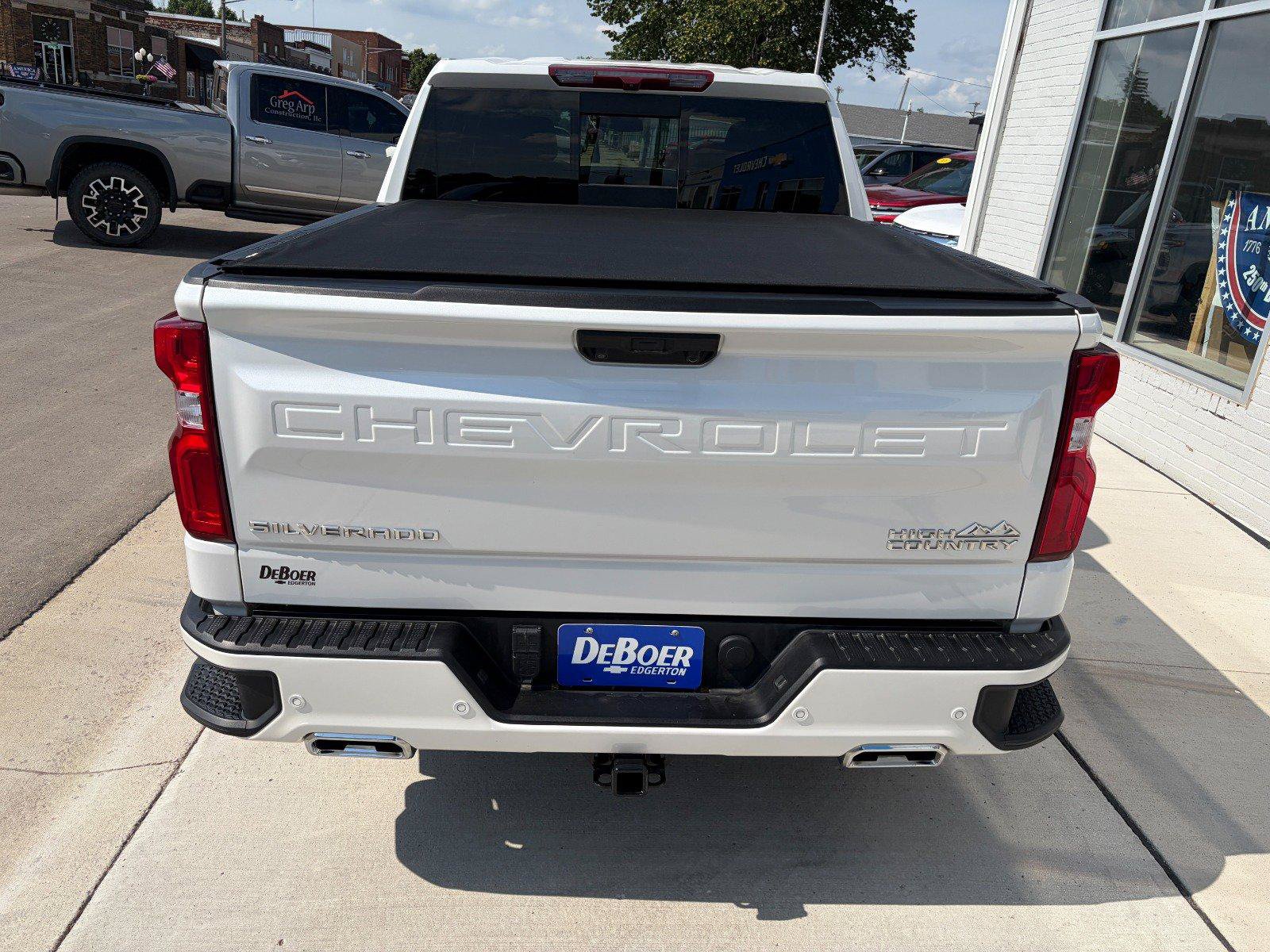 Used 2022 Chevrolet Silverado 1500 High Country AWD/4WD image 4