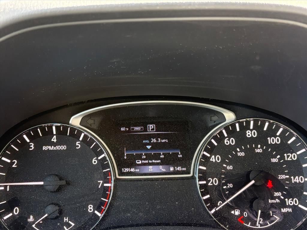 Used 2019 Nissan Pathfinder SV image 8