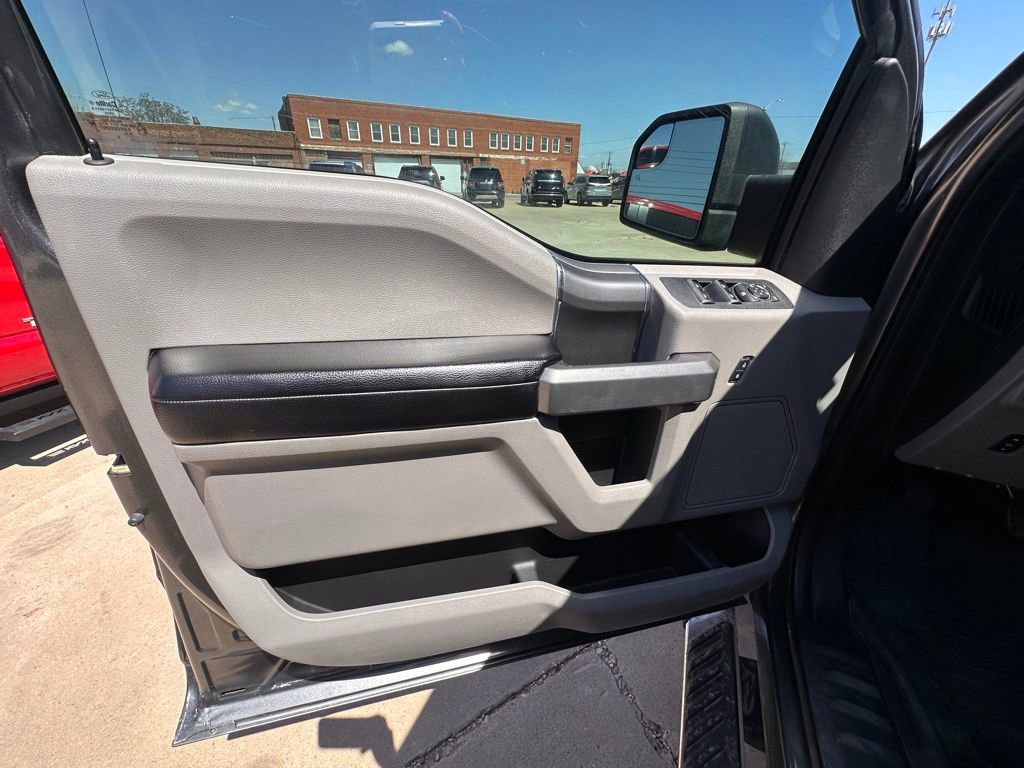 Used 2016 Ford F150 XLT w/ Equipment Group 301A Mid image 14