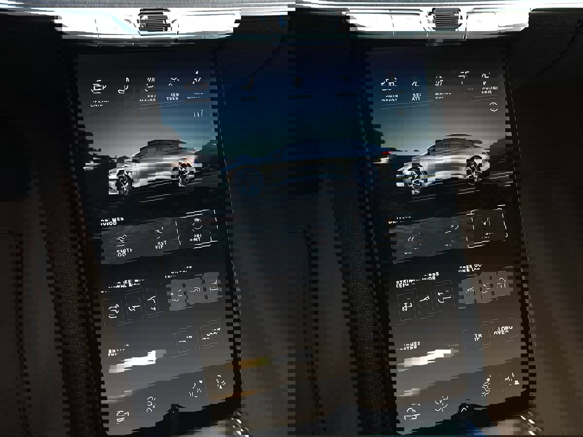 Used 2022 Lucid Air Grand Touring image 32