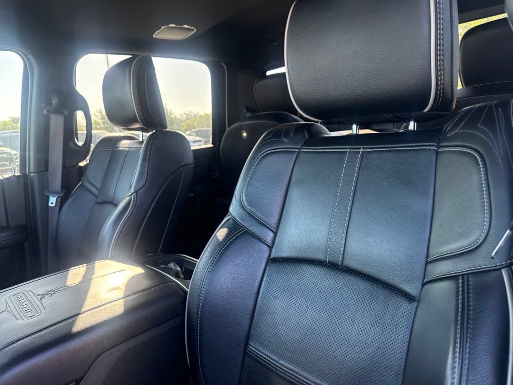 Used 2022 RAM 3500 Limited AWD/4WD image 14