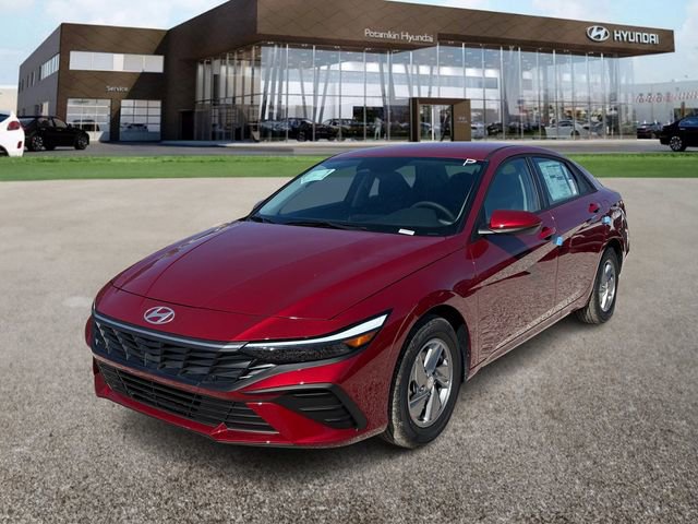New 2026 Hyundai Elantra SE image 1
