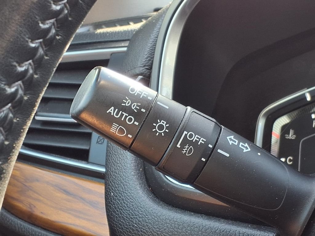 Used 2022 Honda CR-V Touring image 19