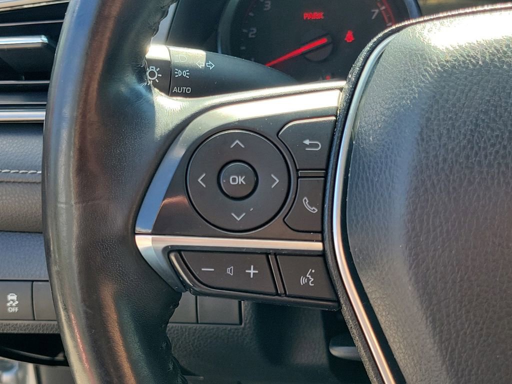 Used 2020 Toyota Camry XSE image 29