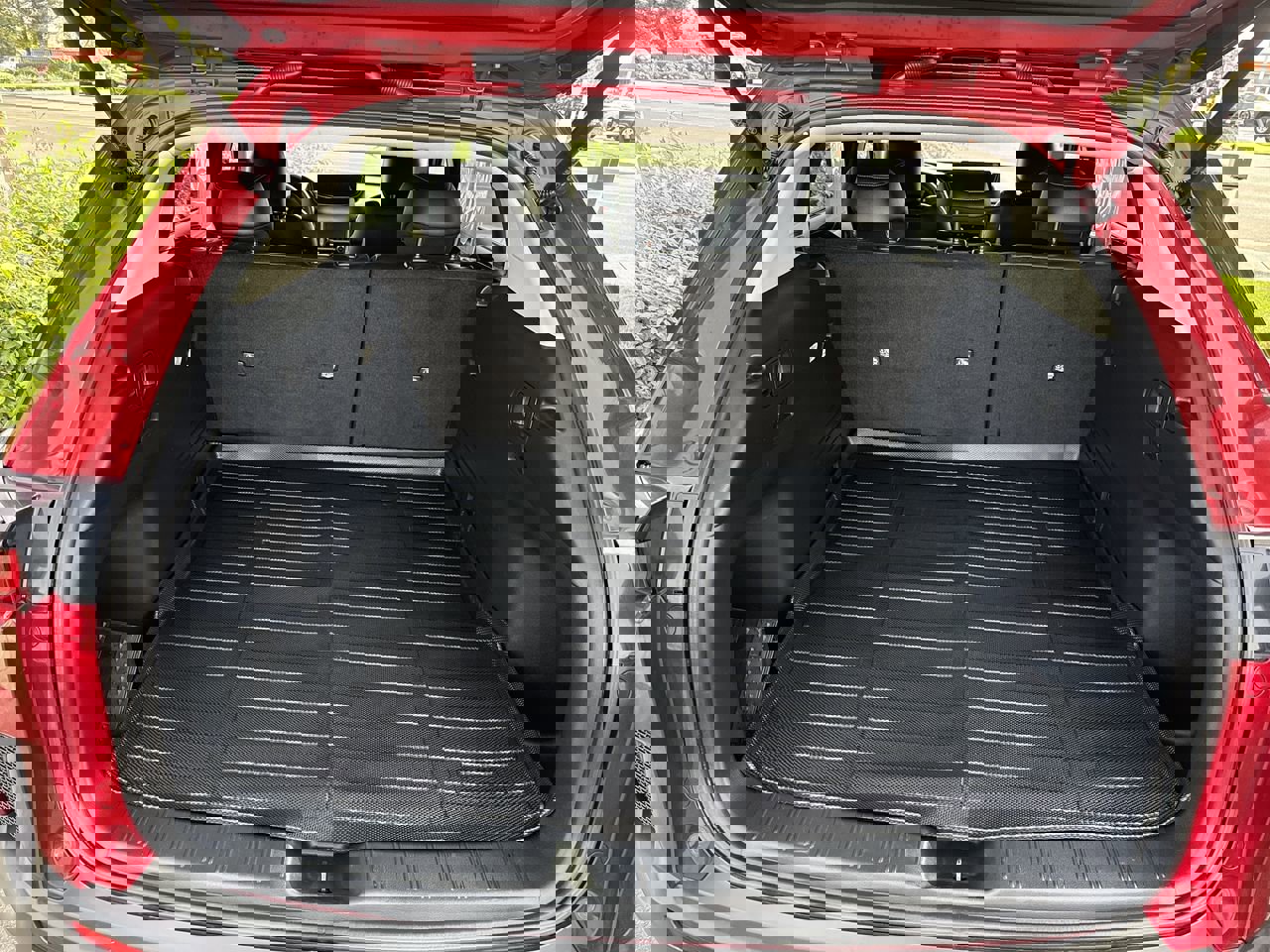 Used 2024 MAZDA CX-50 AWD 2.5 S w/ Cargo Package image 24