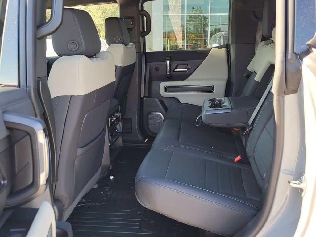 New 2026 GMC Hummer EV 4x4 Crew Cab image 4