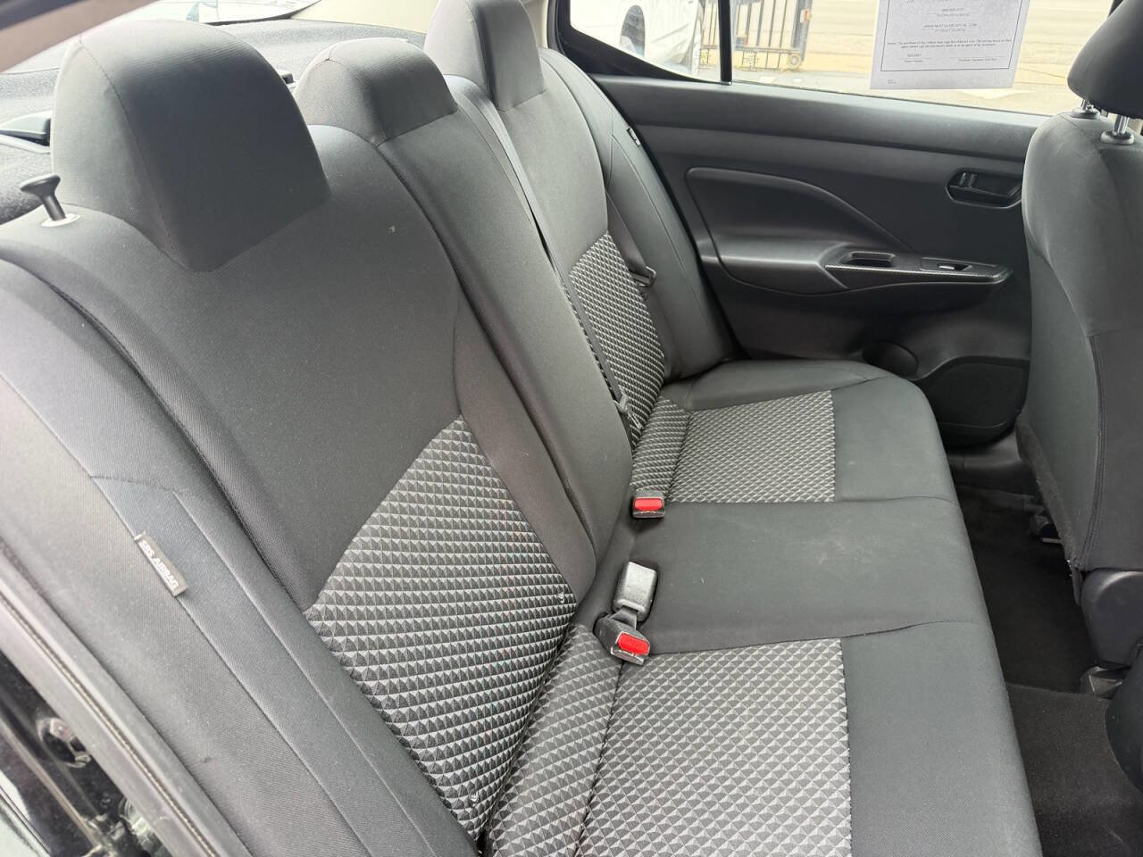 Used 2021 Nissan Versa S FWD image 18