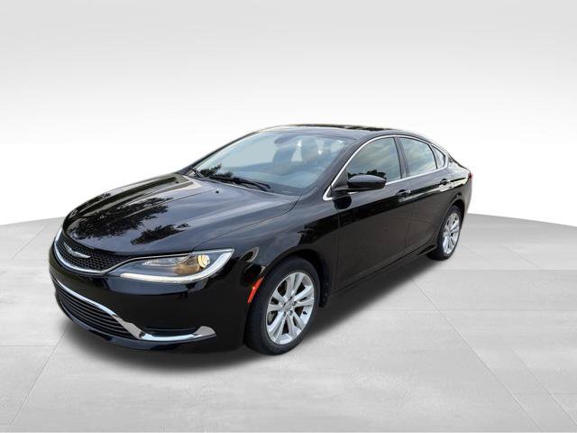 Used 2016 Chrysler 200 Limited w/ Anniversary Edition FWD image 8