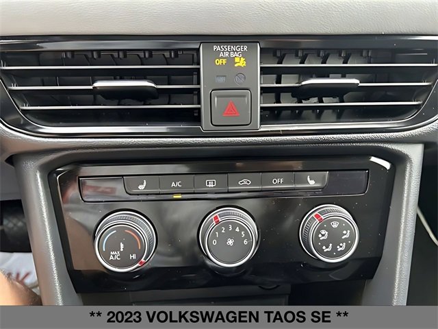 Used 2023 Volkswagen Taos SE w/ Panoramic Sunroof Package image 29