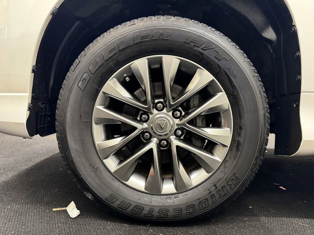 Used 2019 Lexus GX 460 Luxury image 12