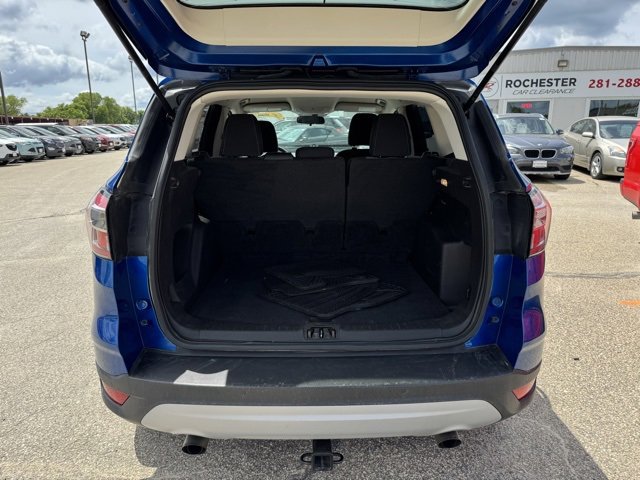 Used 2017 Ford Escape SE w/ Equipment Group 201A image 38