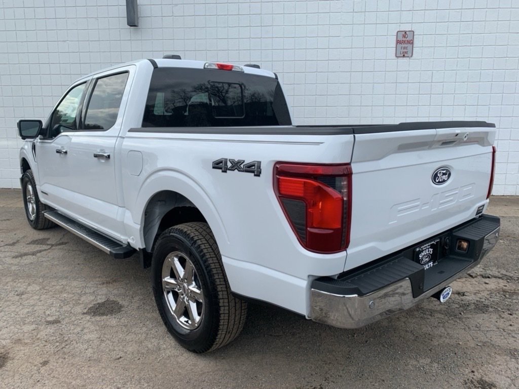 New 2025 Ford F150 XLT w/ Equipment Group 302A MID image 8