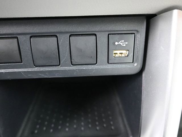 Certified 2022 Toyota Corolla Cross L image 18