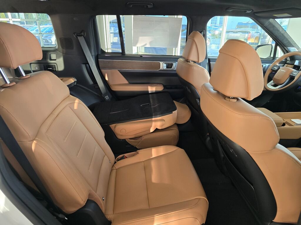 New 2026 Hyundai Santa Fe Calligraphy image 32