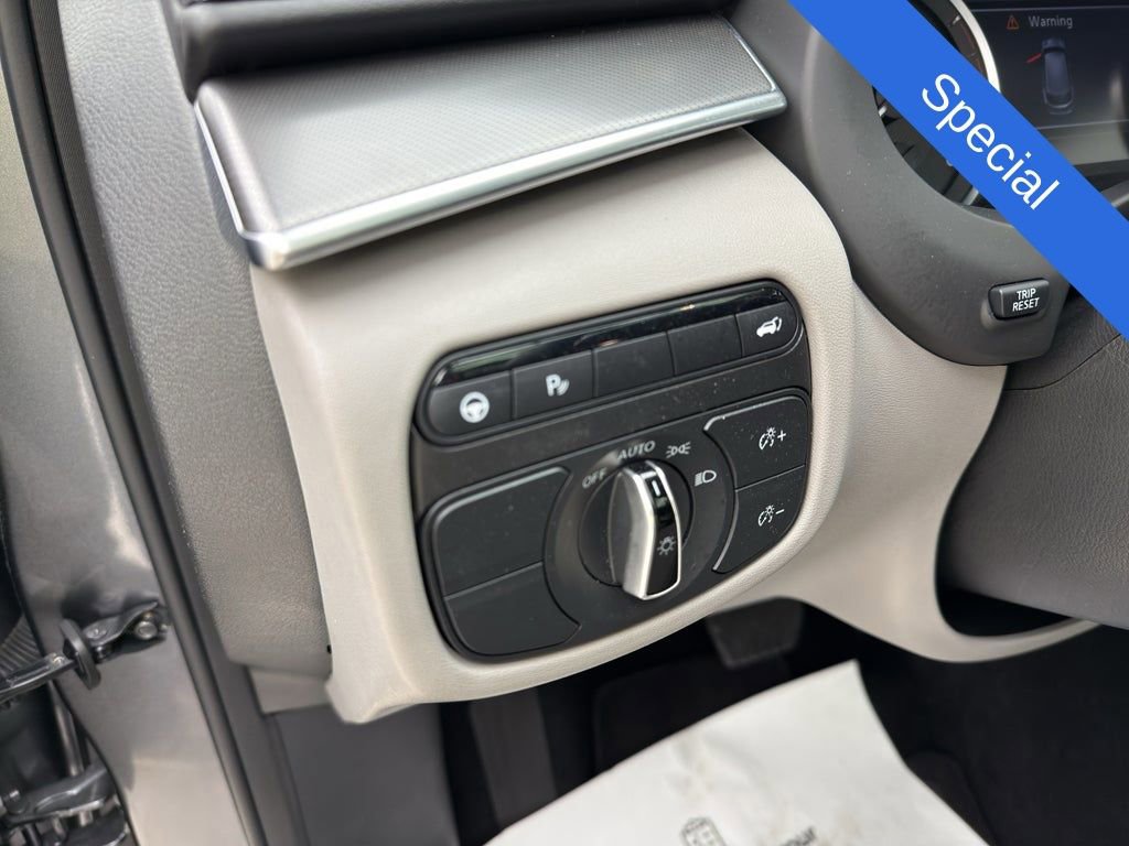 Used 2023 INFINITI QX50 Luxe image 21