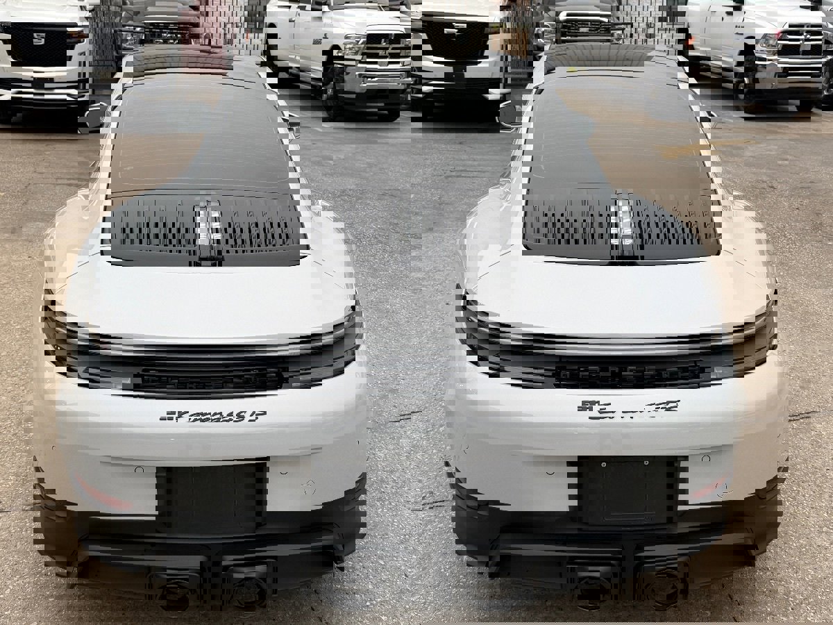 Used 2025 Porsche 911 Carrera 4 GTS image 5