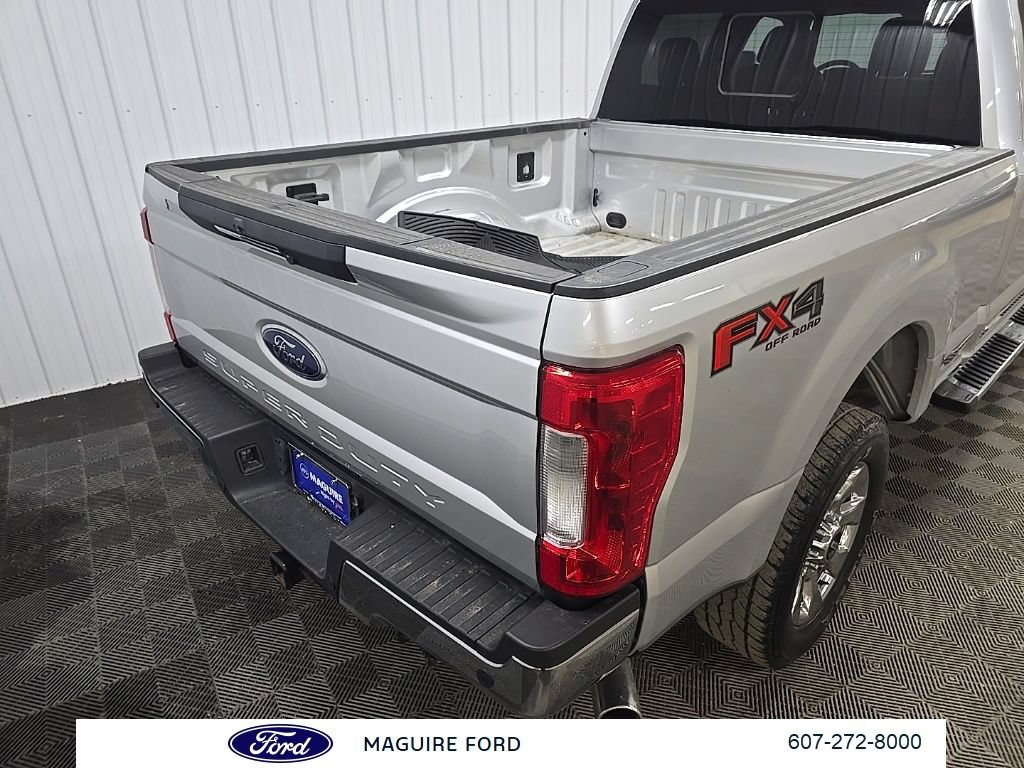 Used 2019 Ford F250 Lariat w/ Lariat Ultimate Package AWD/4WD image 14